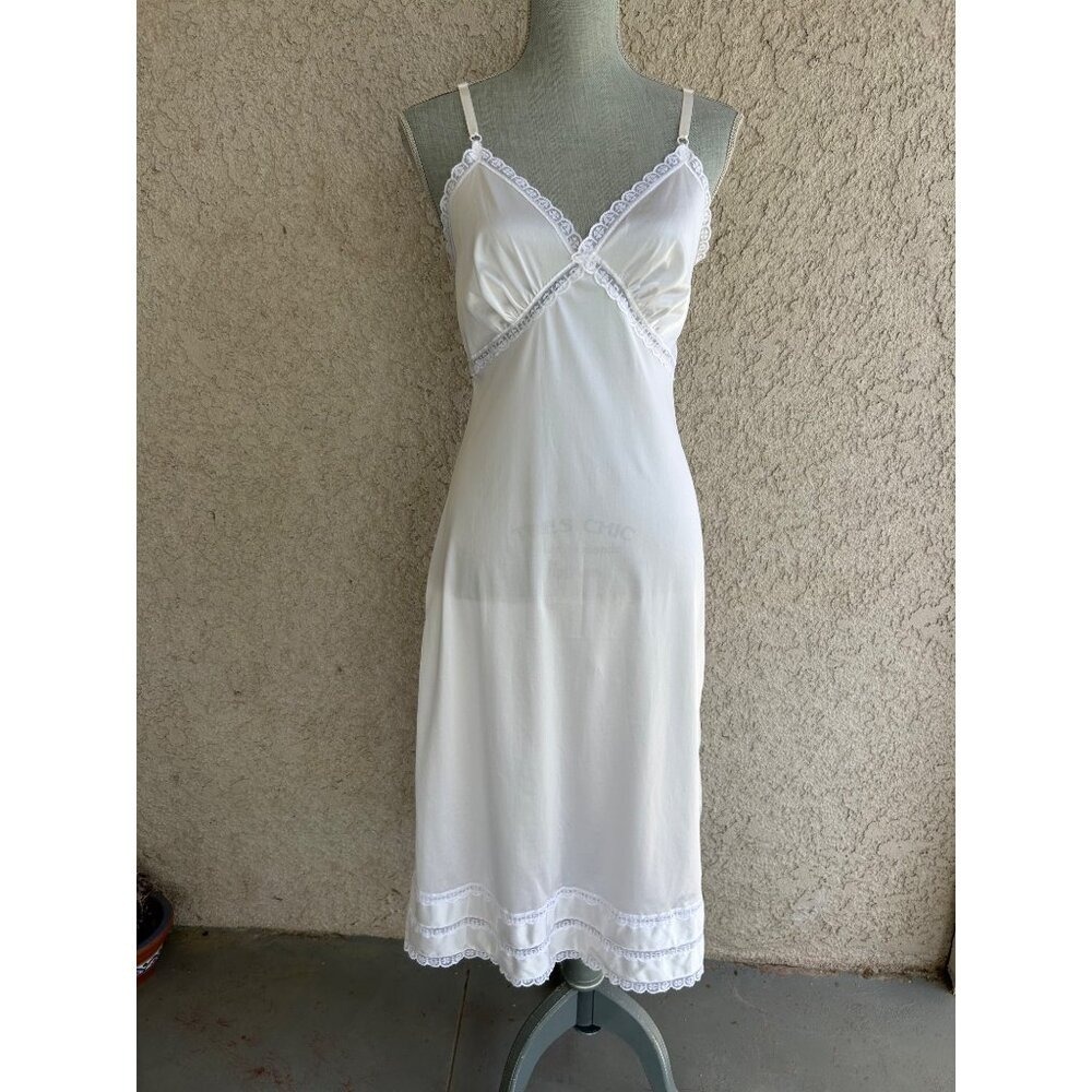 Vintage Sears White Nylon & Lace Slip Coquette Cottagecore Dress Size 34‎